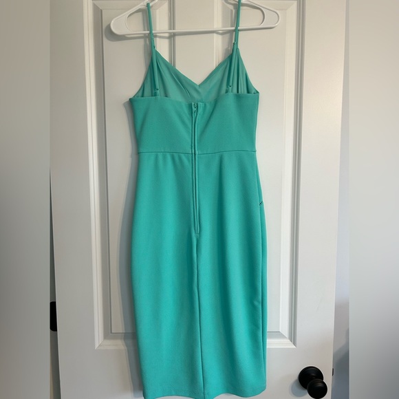 Bisou Bisou Dress, Size 2 - Picture 3 of 7